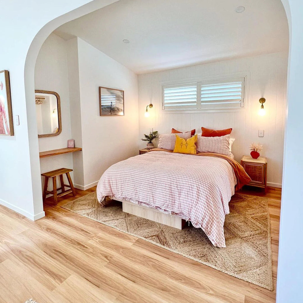 Coastal Luxe: A Guide to Creating a Coastal Paradise in Your Home