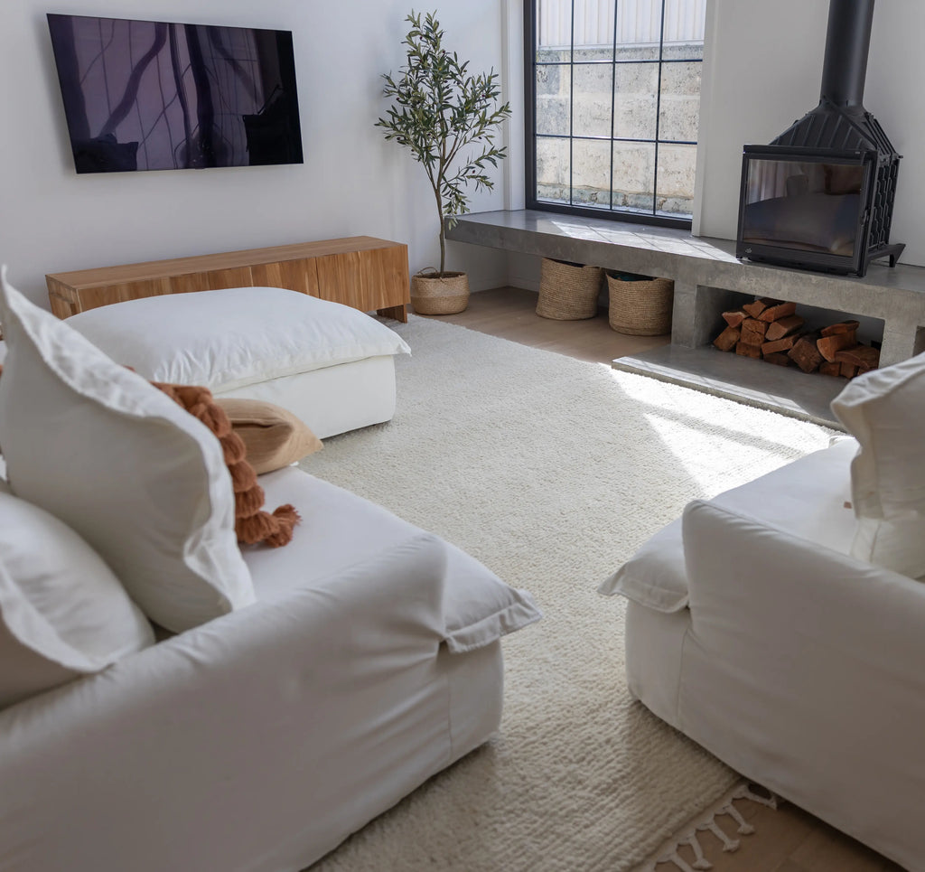 Sapna Hand Knotted New Zealand Ribbed Wool Rug in Ivory