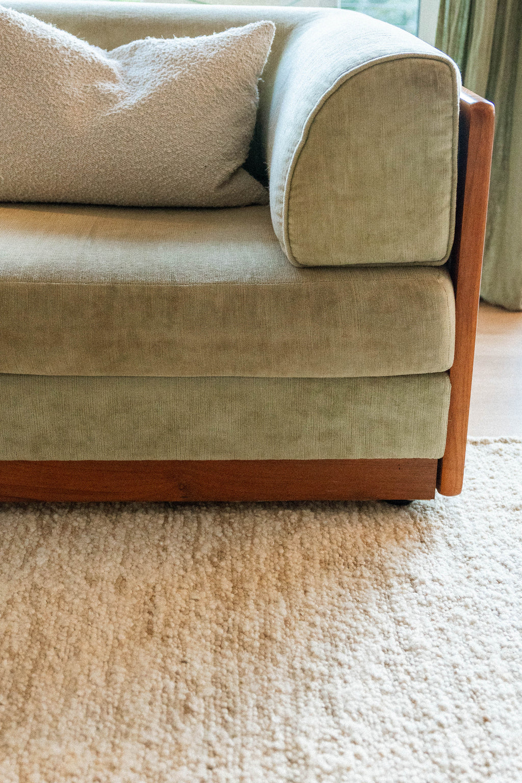 Sedona New Zealand Wool Rug in Pearl