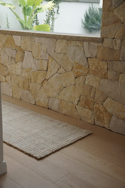 Alskar Handwoven Wool and Jute Runner Rug in Ivory