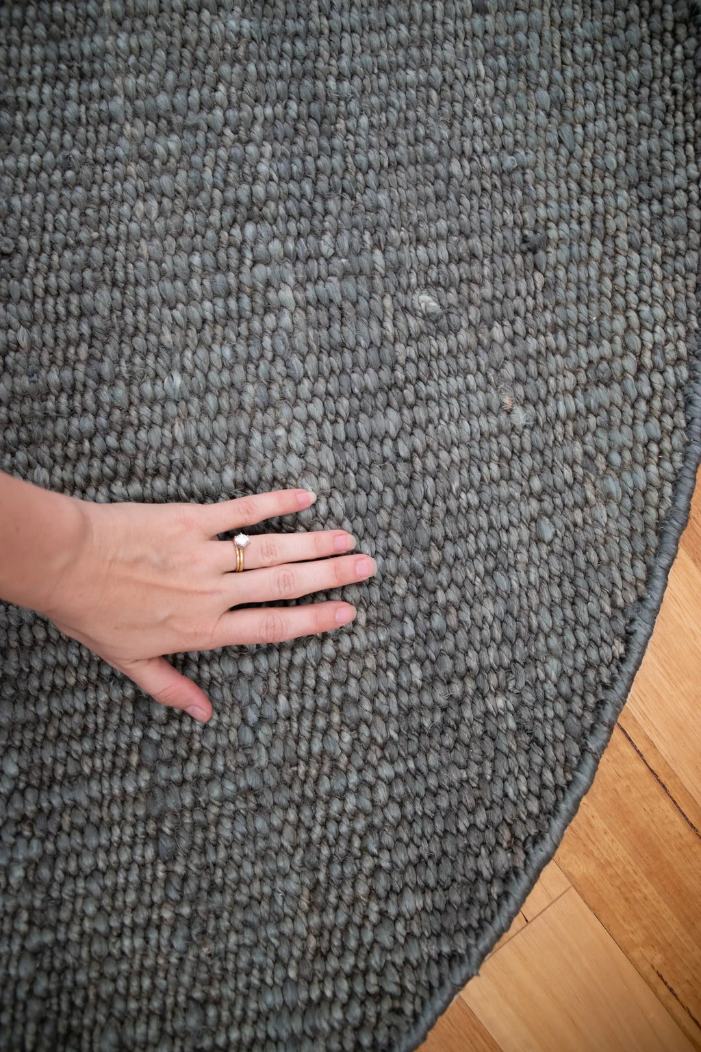 Dharana Jute Round Rug in Olive