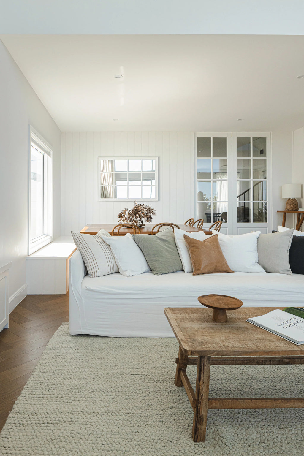 Newport Pebbly Weave Wool Rug in Grey