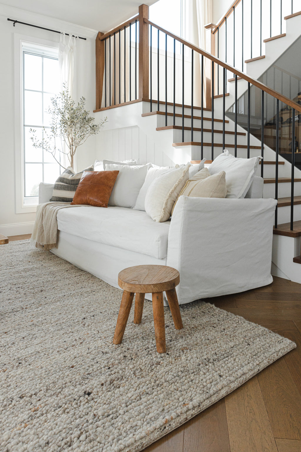 Topanga Chunky Wool Rug in Pebble