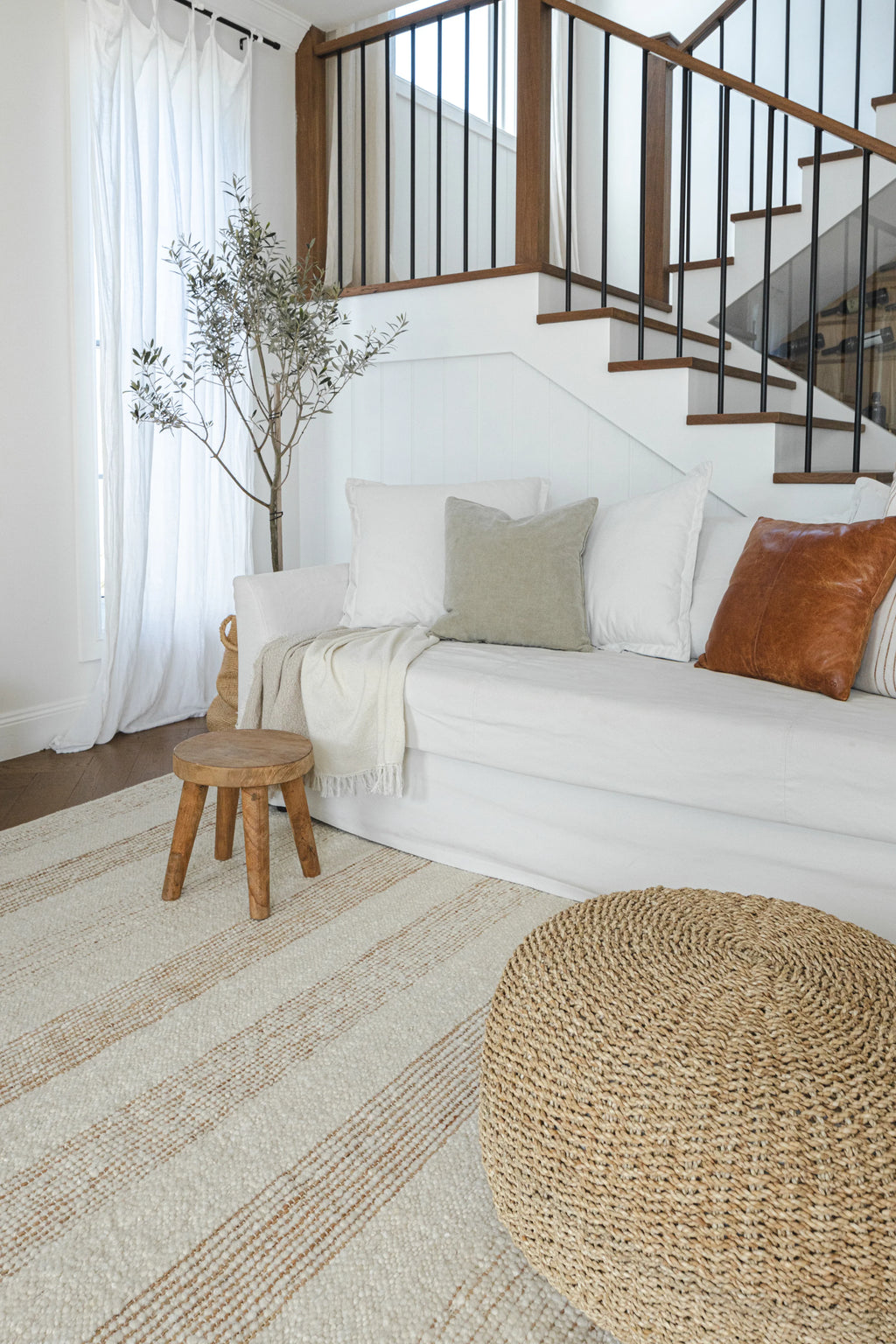 Laguna Wool and Jute Striped Rug in Ivory
