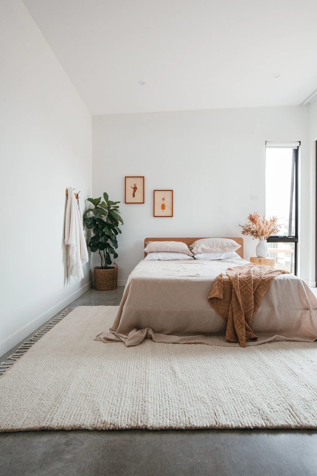 Sapna Hand Knotted New Zealand Ribbed Wool Rug in Ivory