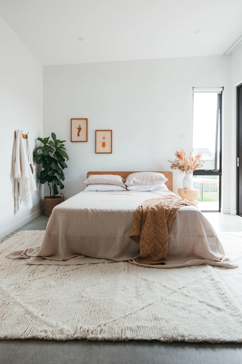 Prana New Zealand Wool Hand Knotted Rug in Ivory