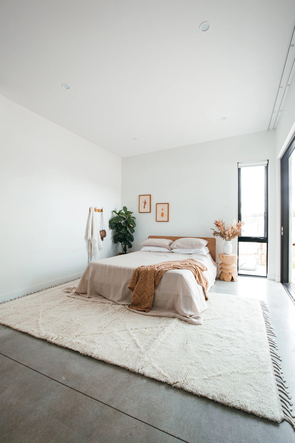 Prana New Zealand Wool Hand Knotted Rug in Ivory