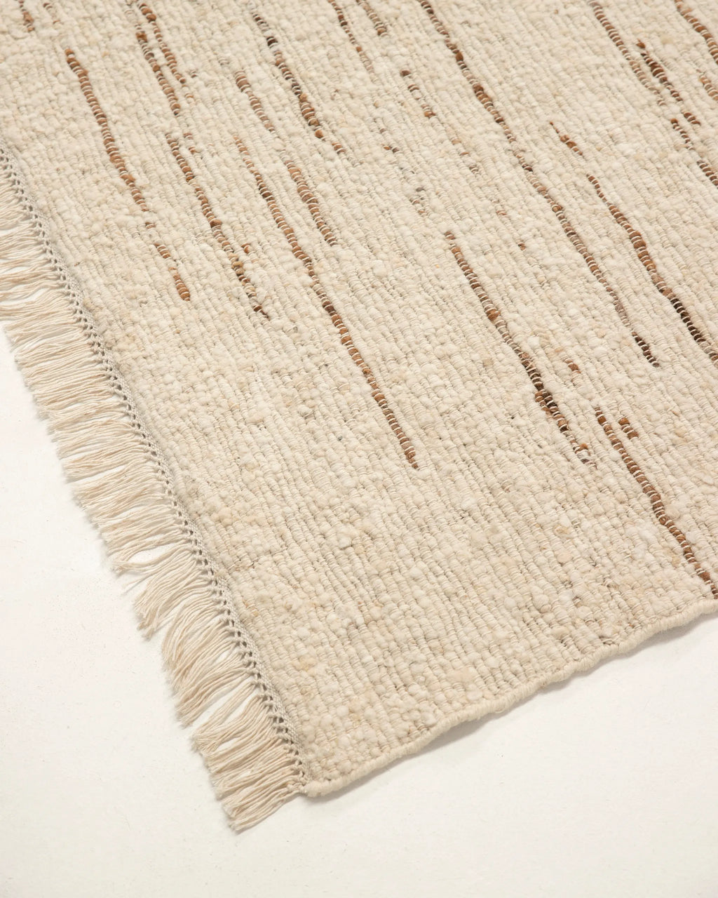 Kiva Hand Woven Wool Rug in Ivory and Chestnut