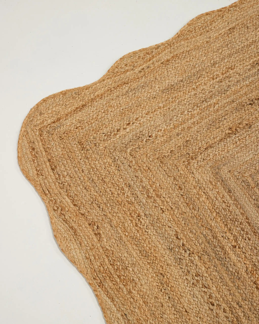 Marigold Wavy Jute Square Rug in Natural