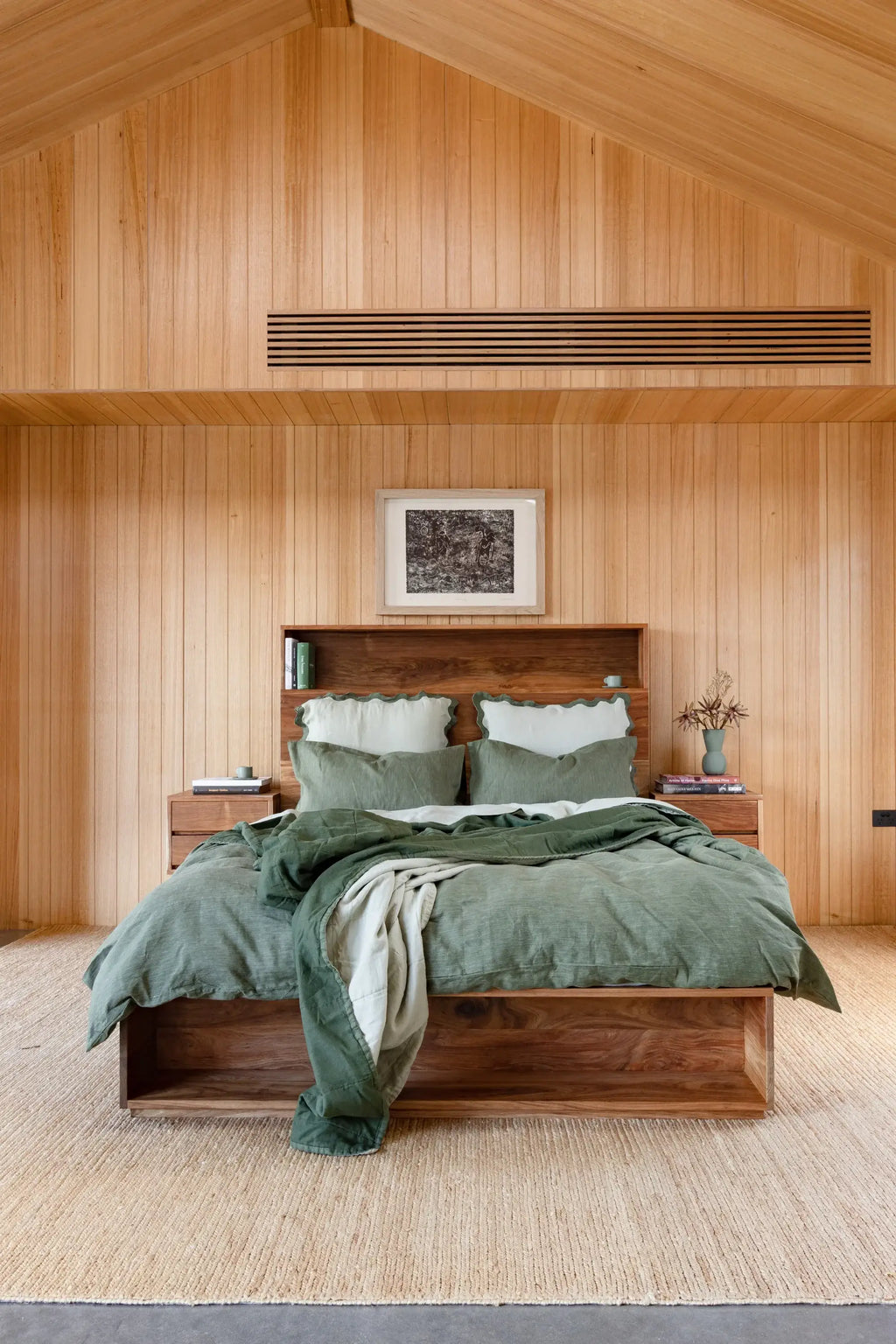 Dharma Braided Jute Rug in Natural