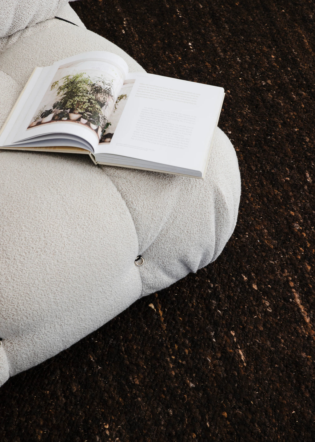 Taos Wool Rug in Chocolate